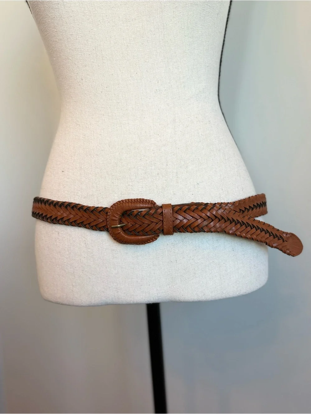 Brown Braided Woven Boho Western Belt Size 14/16 Adjustable Hip Waist Belt